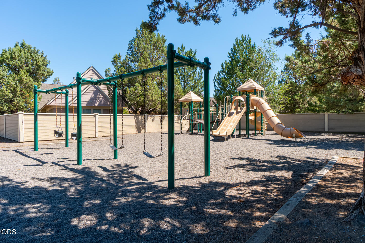 360 Vista Rim Drive Redmond, OR 97756 - Photo 140 of 147