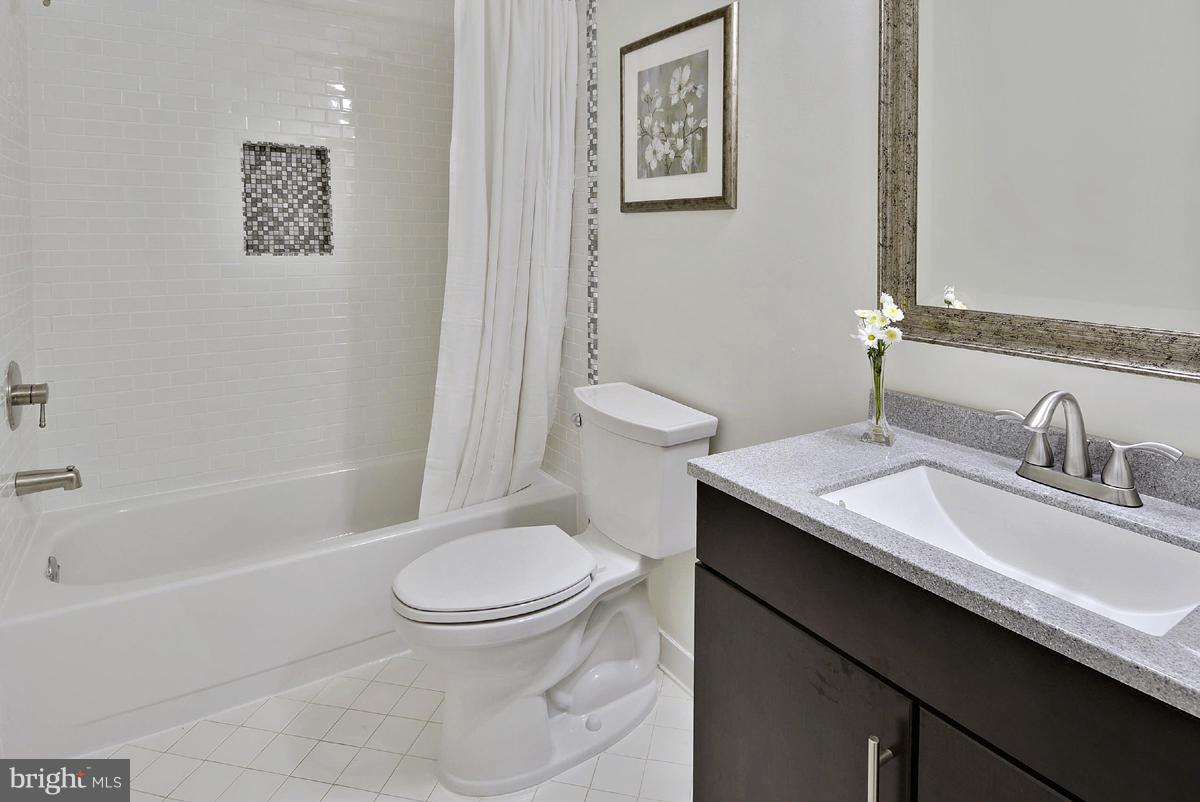 11017 Blue Roan Road Oakton, VA 22124 - Photo 16 of 30 Full Bath #2 -- Beautifully Updated