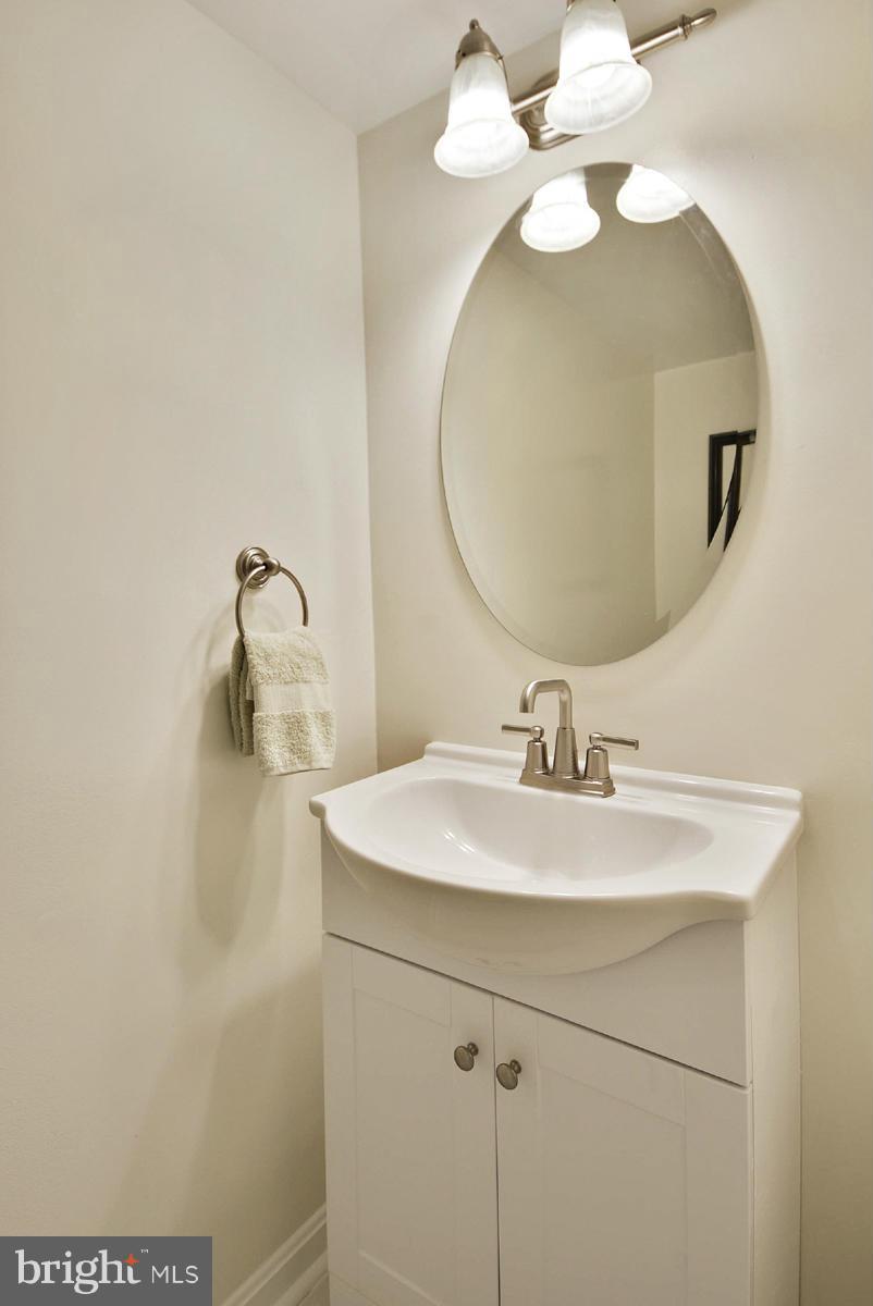 11017 Blue Roan Road Oakton, VA 22124 - Photo 20 of 30 Updated Powder Room on Main Level