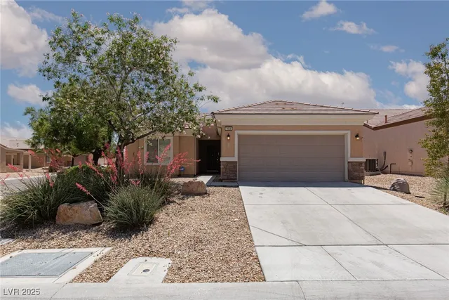 $1,860 | 7628 Field Fare Drive, North Las Vegas, NV 89084