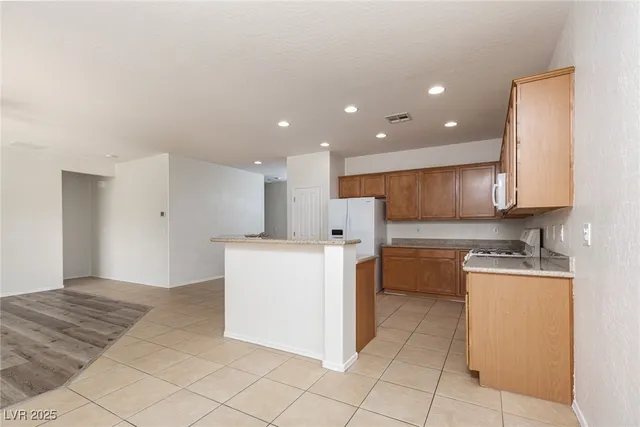 $1,860 | 7628 Field Fare Drive, North Las Vegas, NV 89084