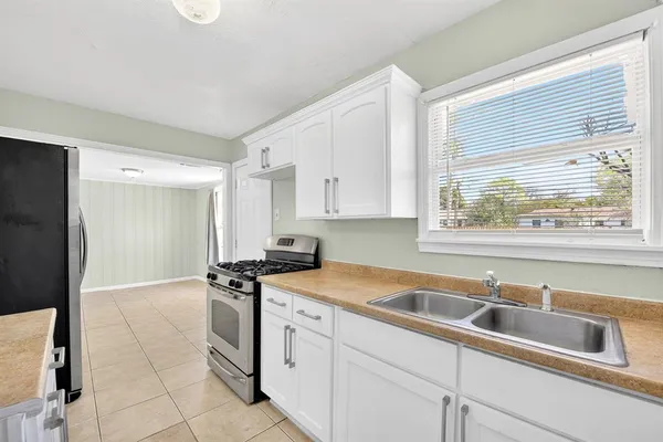 $1,995 | 10922 Castolon Drive, Dallas, TX 75228