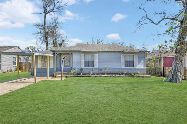 $1,995 | 10922 Castolon Drive, Dallas, TX 75228