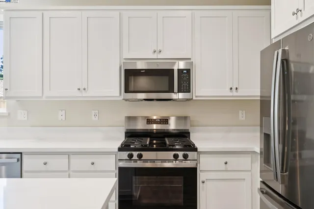 $699,000 | 1305 Sunningdale Lane, Fairfield, CA 94533