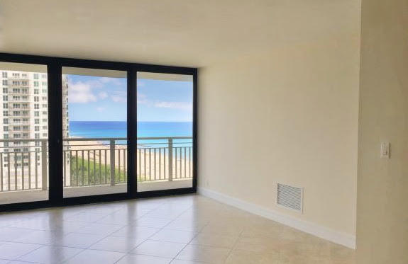 3000 North Ocean Drive, Unit 16B Riviera Beach, FL 33404 - Photo 3 of 50 Living Room