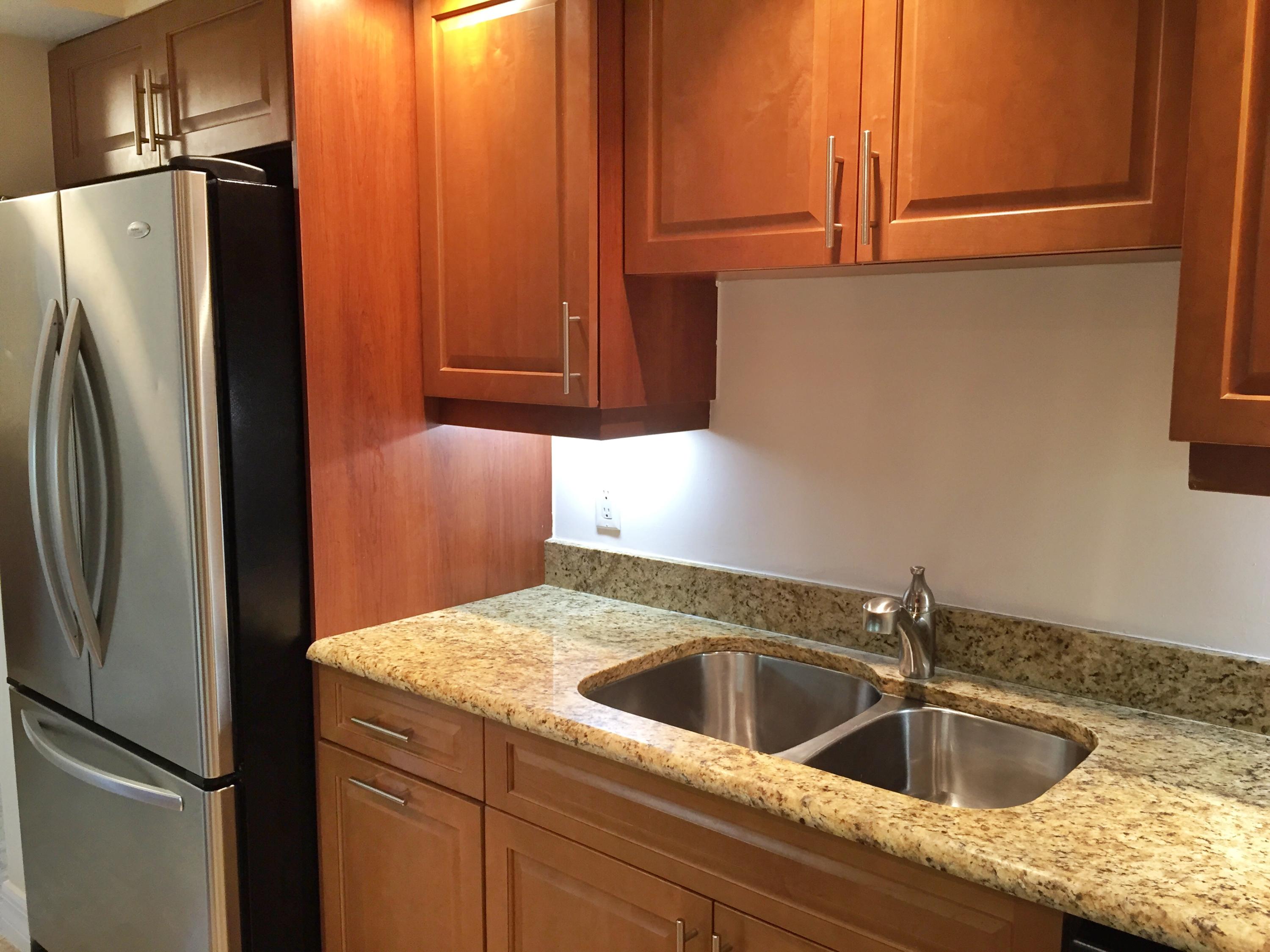 3000 North Ocean Drive, Unit 16B Riviera Beach, FL 33404 - Photo 8 of 50 Kitchen