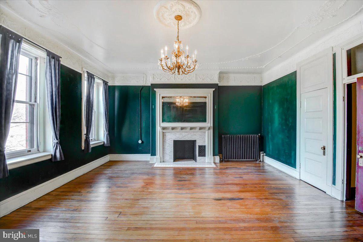 1718 Eutaw Place Baltimore, MD 21217 - Photo 36 of 65 Glam BR4-upper 2- overlooking French style park