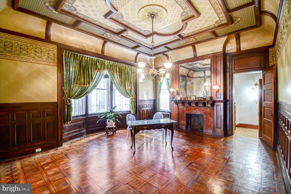 1718 Eutaw Place Baltimore, MD 21217 - Photo 4 of 65 Custom woodwork, & layers of silk screened design