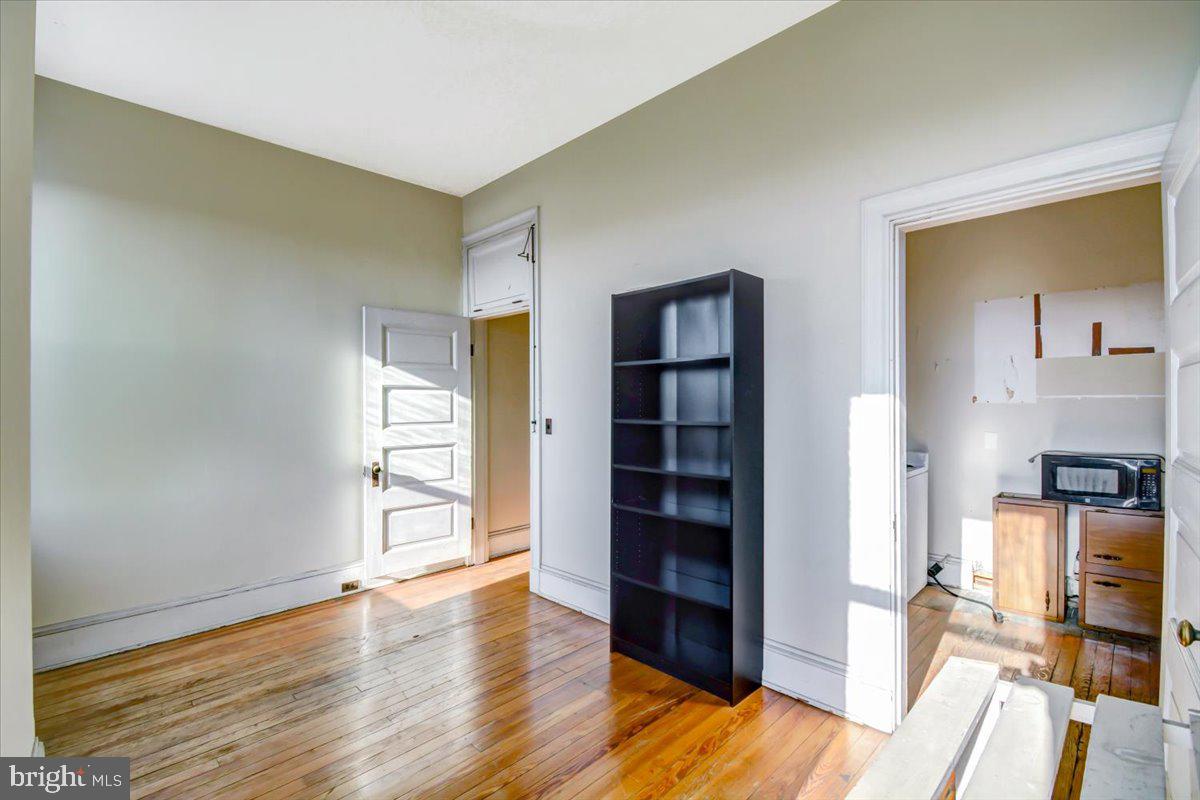 1718 Eutaw Place Baltimore, MD 21217 - Photo 54 of 65 Back room, upper 2 off 2nd possible kitchenette