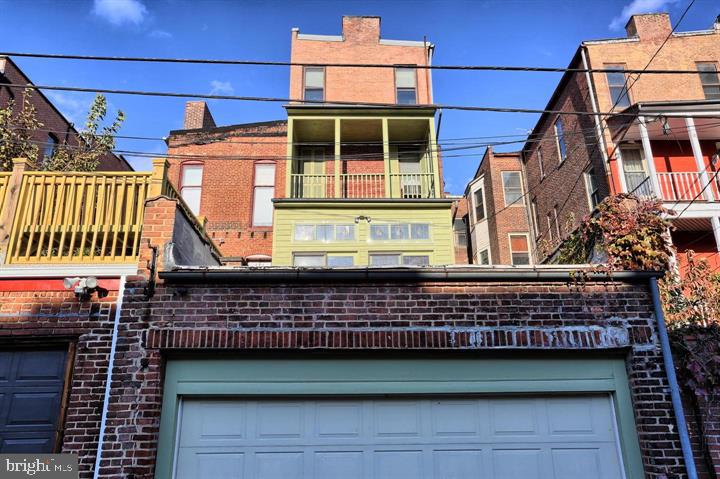 1718 Eutaw Place Baltimore, MD 21217 - Photo 58 of 65 external view of garage, sun rm, & balcony off BR