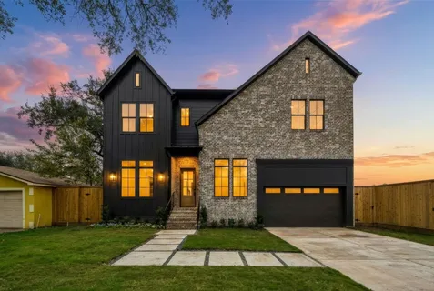$1,590,000 | 1227 Howard Lane, Bellaire, TX 77401