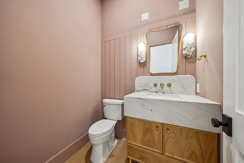 $1,490,000 | 1227 Howard Lane, Bellaire, TX 77401