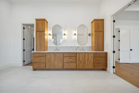 $1,490,000 | 1227 Howard Lane, Bellaire, TX 77401