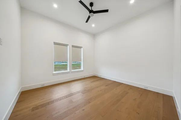 $1,590,000 | 1227 Howard Lane, Bellaire, TX 77401