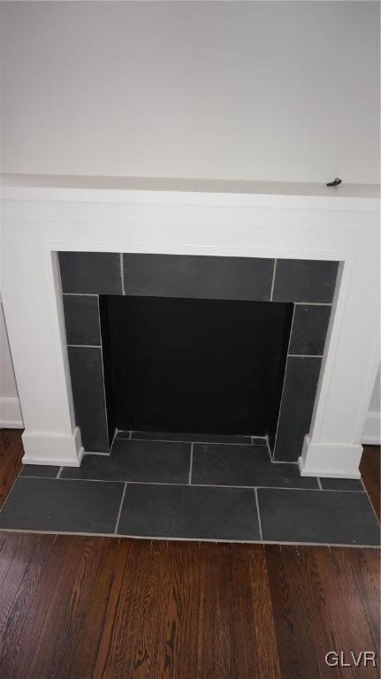 808 Pembroke Road Bethlehem, PA 18018 - Photo 11 of 44 a close view of door