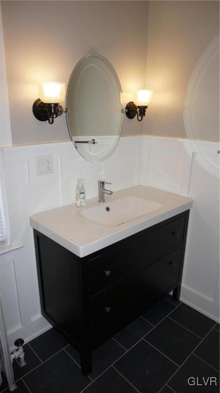 808 Pembroke Road Bethlehem, PA 18018 - Photo 37 of 44