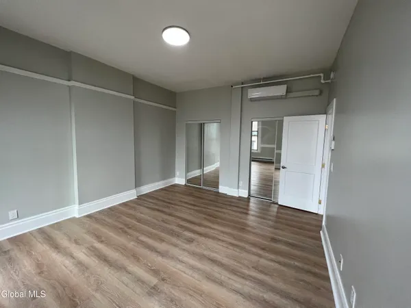 $1,300 | 5 Broadway, Unit 408, Troy, NY 12180