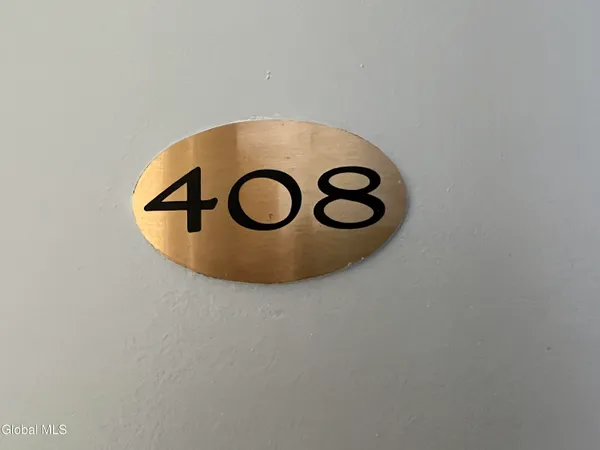 $1,300 | 5 Broadway, Unit 408, Troy, NY 12180