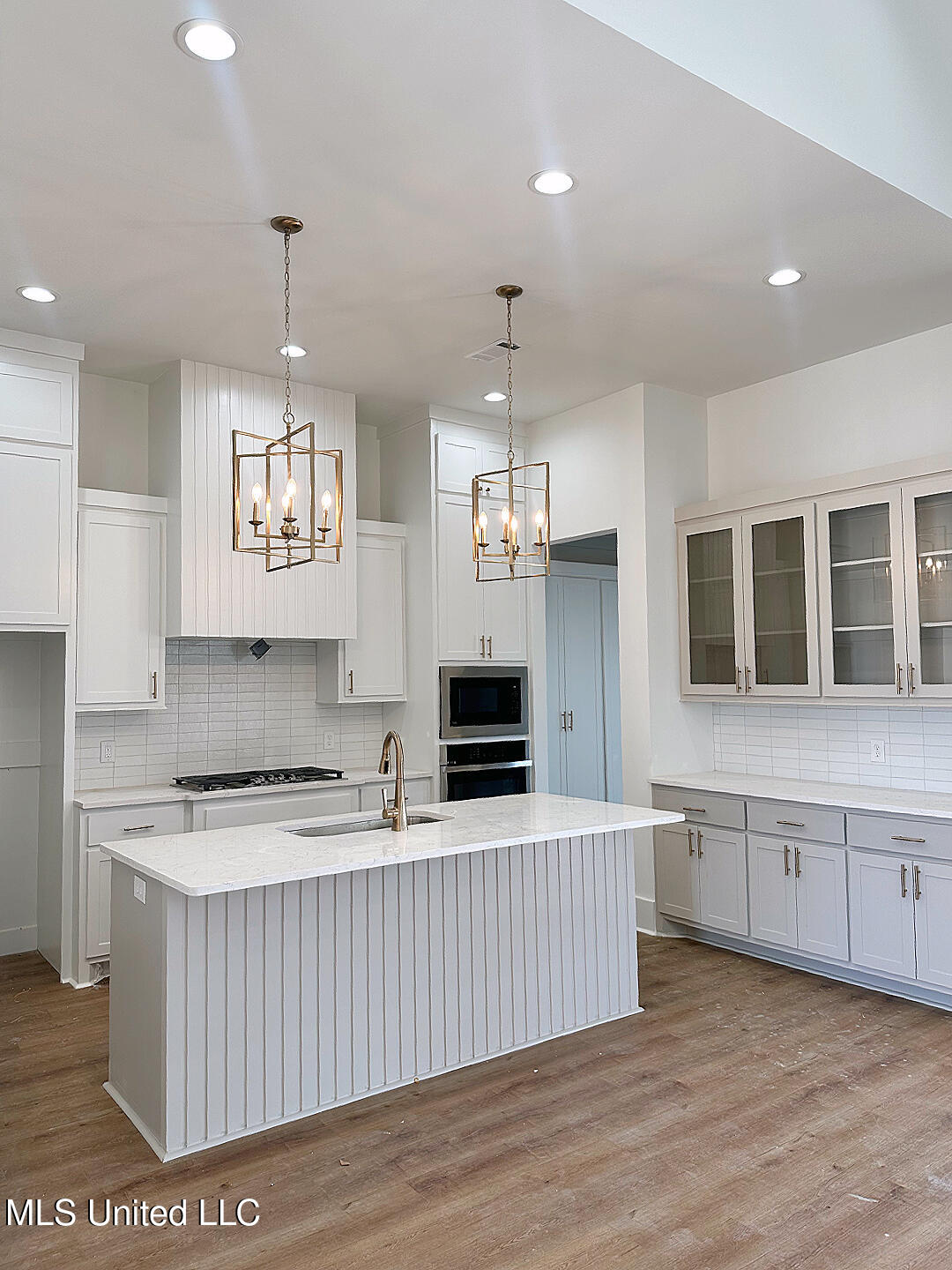 449 Aurora Circle Canton, MS 39046 - Photo 3 of 7 IMG_7747