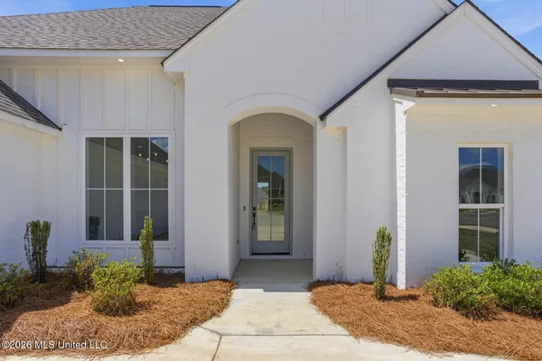 $408,000 | 449 Aurora Circle, Canton, MS 39046