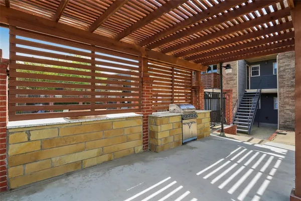 $995 | 2001 Wesley Drive, Unit A, Arlington, TX 76012