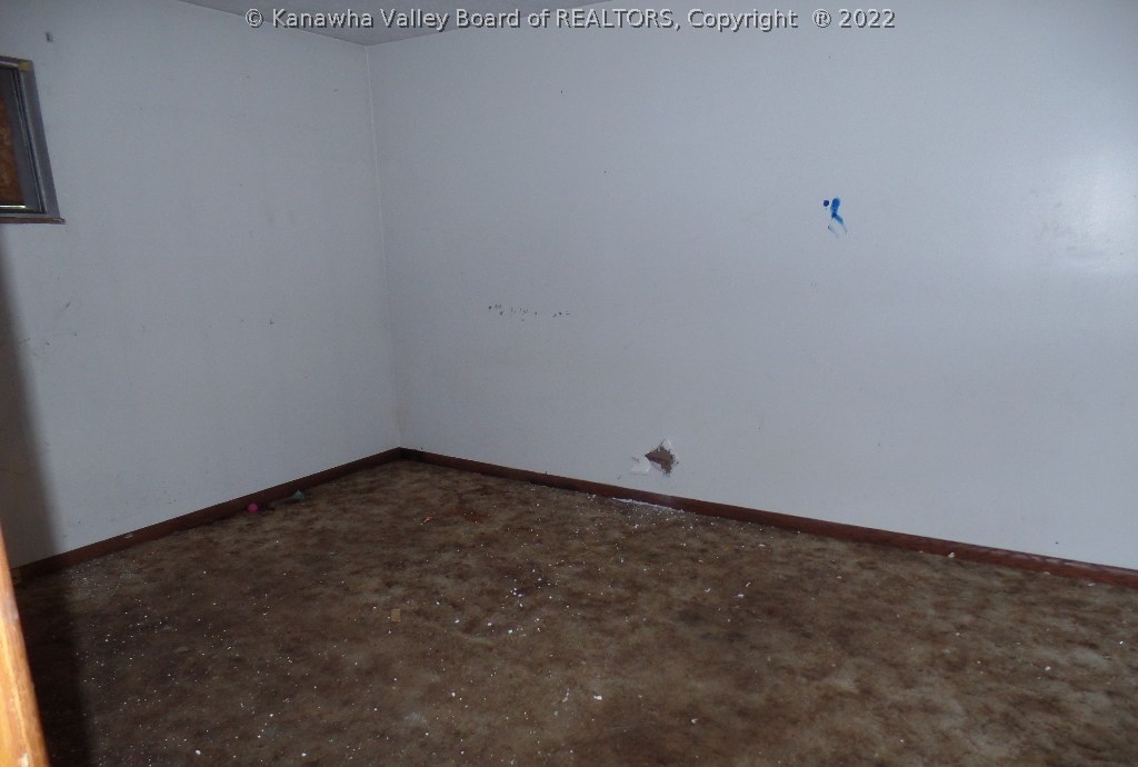 575 James River Road Cabin Creek, WV 25035 - Photo 5 of 6 Gallery Image 5