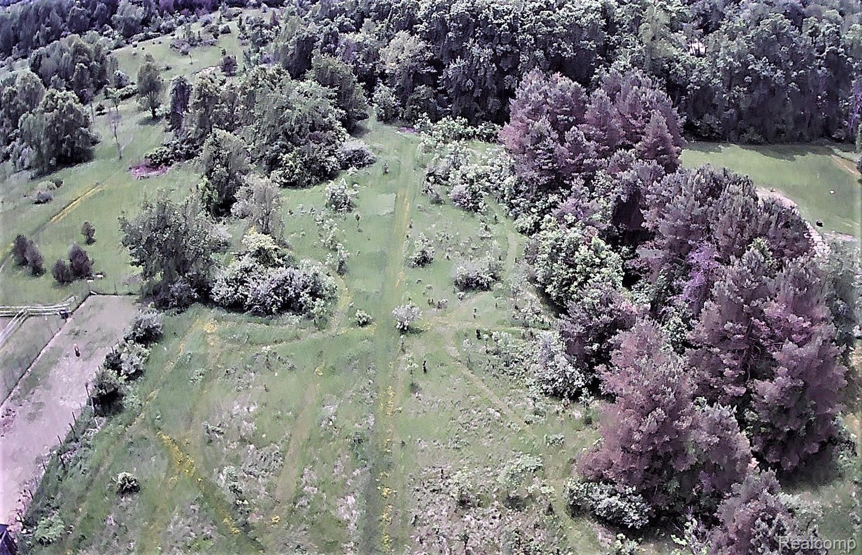 8320 Allen Road Fenton, MI 48430 - Photo 56 of 66 PHOTO_000020 (2).jpg