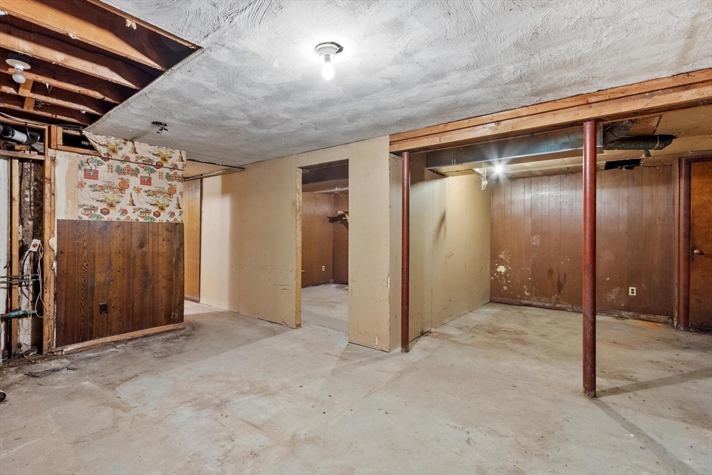 83 McClelland Road Halifax, MA 02338 - Photo 27 of 40