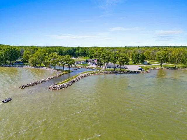 $75,000 | Geano Beach Road, Unit 11, Little Suamico, WI 54141