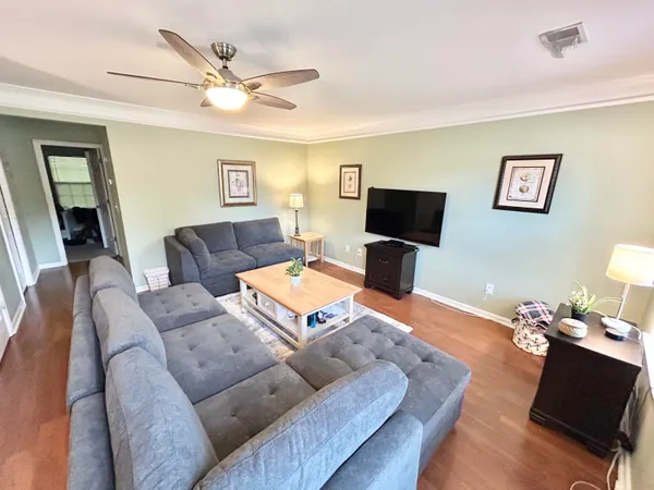 $2,600 | 2268 Kings Gate Lane, Mount Pleasant, SC 29466