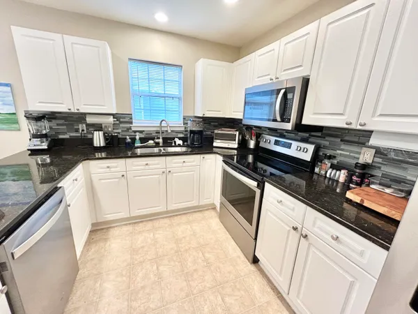 $2,600 | 2268 Kings Gate Lane, Mount Pleasant, SC 29466