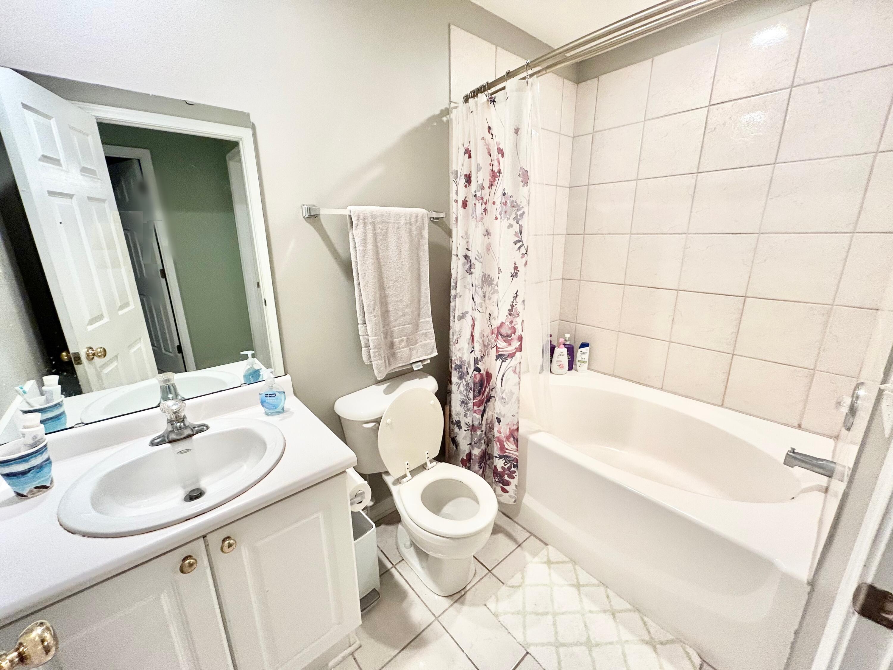 2268 Kings Gate Lane Mount Pleasant, SC 29466 - Photo 9 of 14 IMG_7069