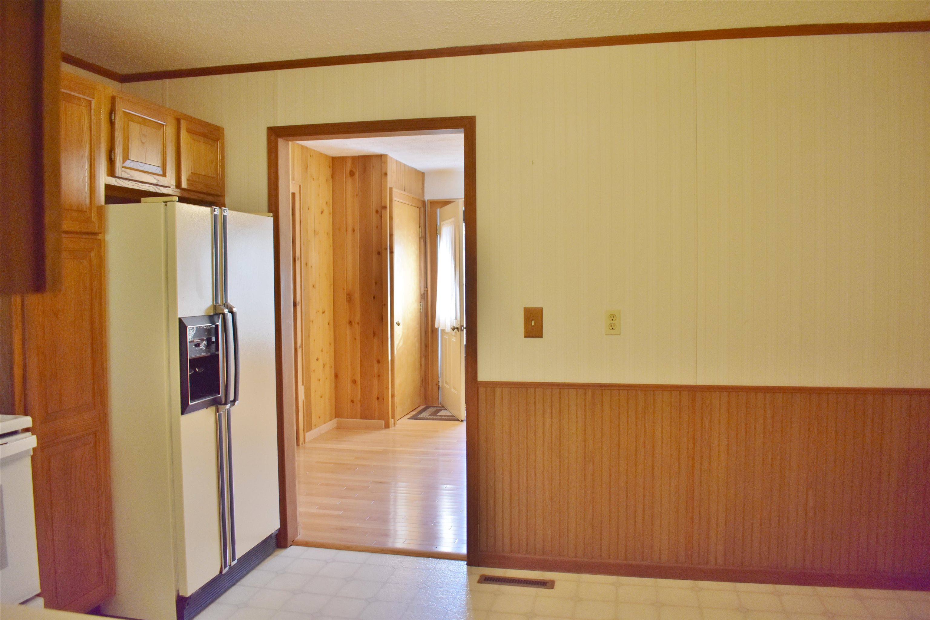 9192 Platte Road Beulah, MI 49617 - Photo 26 of 34 1906340-25.JPG