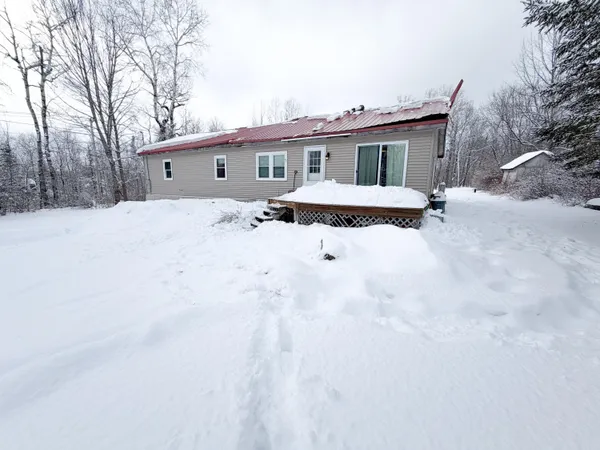 $128,000 | 1166 Eastern Avenue, Holden, ME 04429