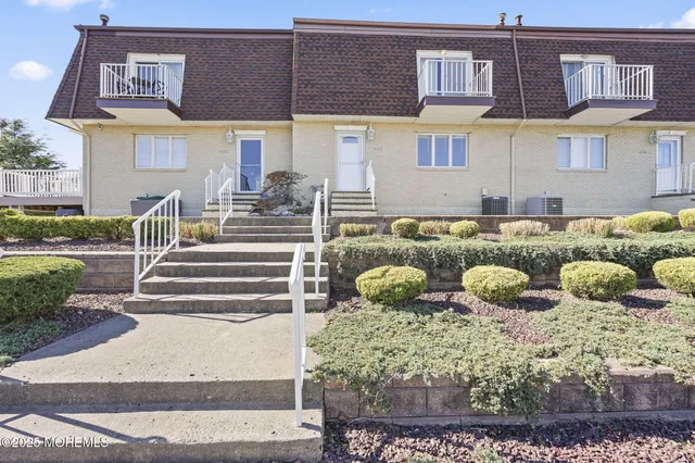 $3,800 | 444 Ocean Boulevard, Long Branch, NJ 07740