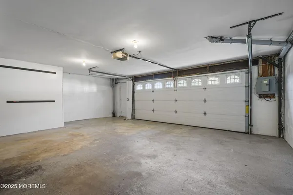 a view of a garage