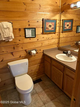 $39,000 | 3210 Lake Shore Drive, Unit 24 INTERVAL 2, Lake George, NY 12845