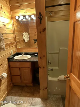 $39,000 | 3210 Lake Shore Drive, Unit 24 INTERVAL 2, Lake George, NY 12845