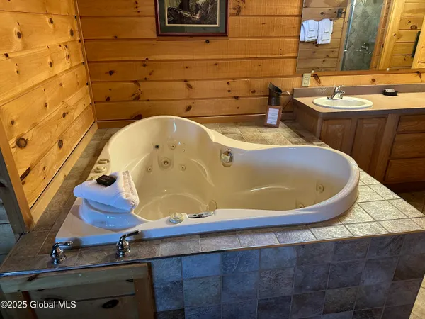 $39,000 | 3210 Lake Shore Drive, Unit 24 INTERVAL 2, Lake George, NY 12845