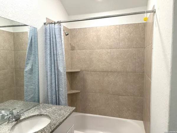 $2,000 | 13942 Reservoir Drive, San Antonio, TX 78223
