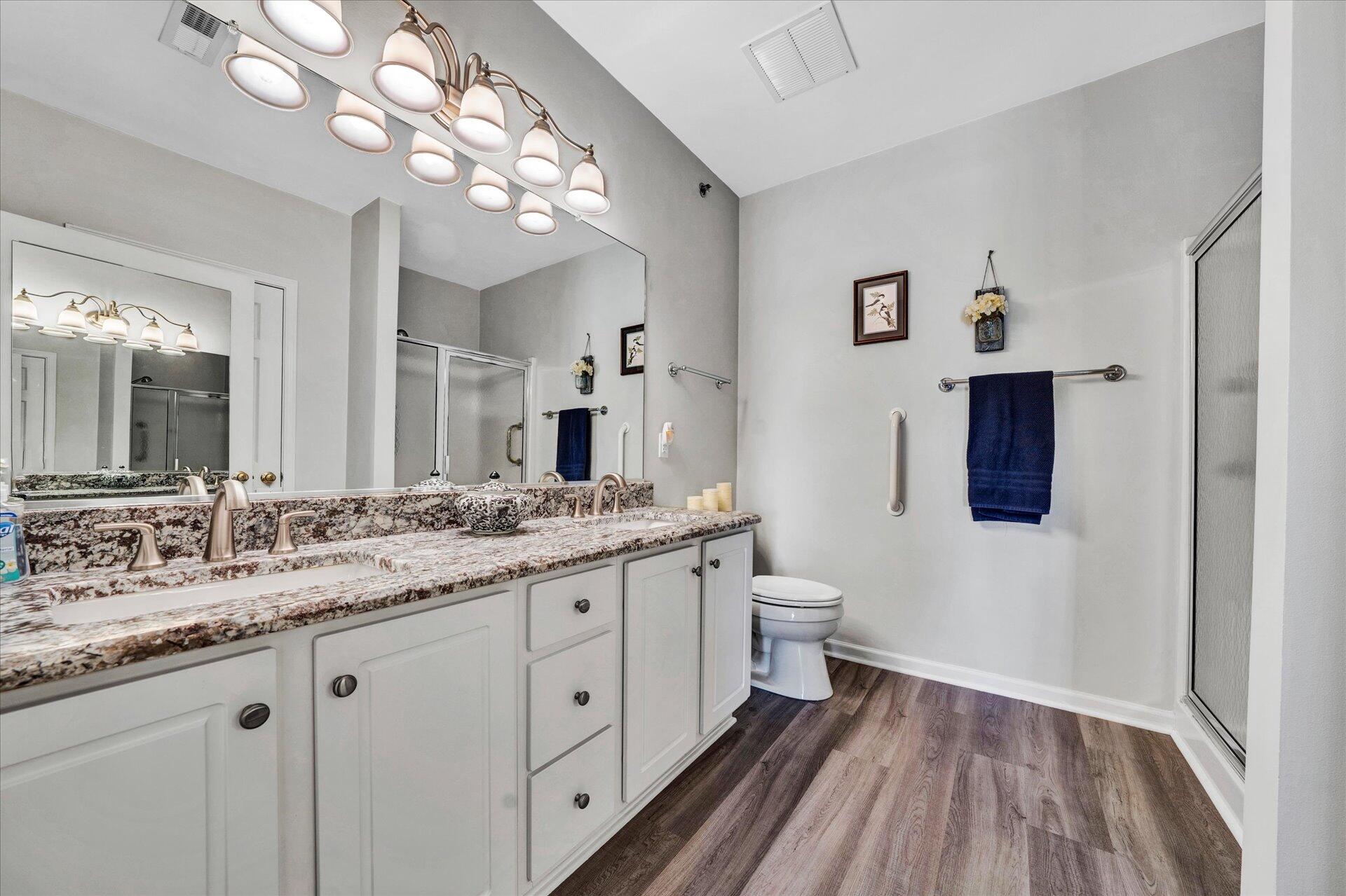 4438 Pheasant Ridge Road, Unit 405 Roanoke, VA 24014 - Photo 20 of 27 26-DSC00064