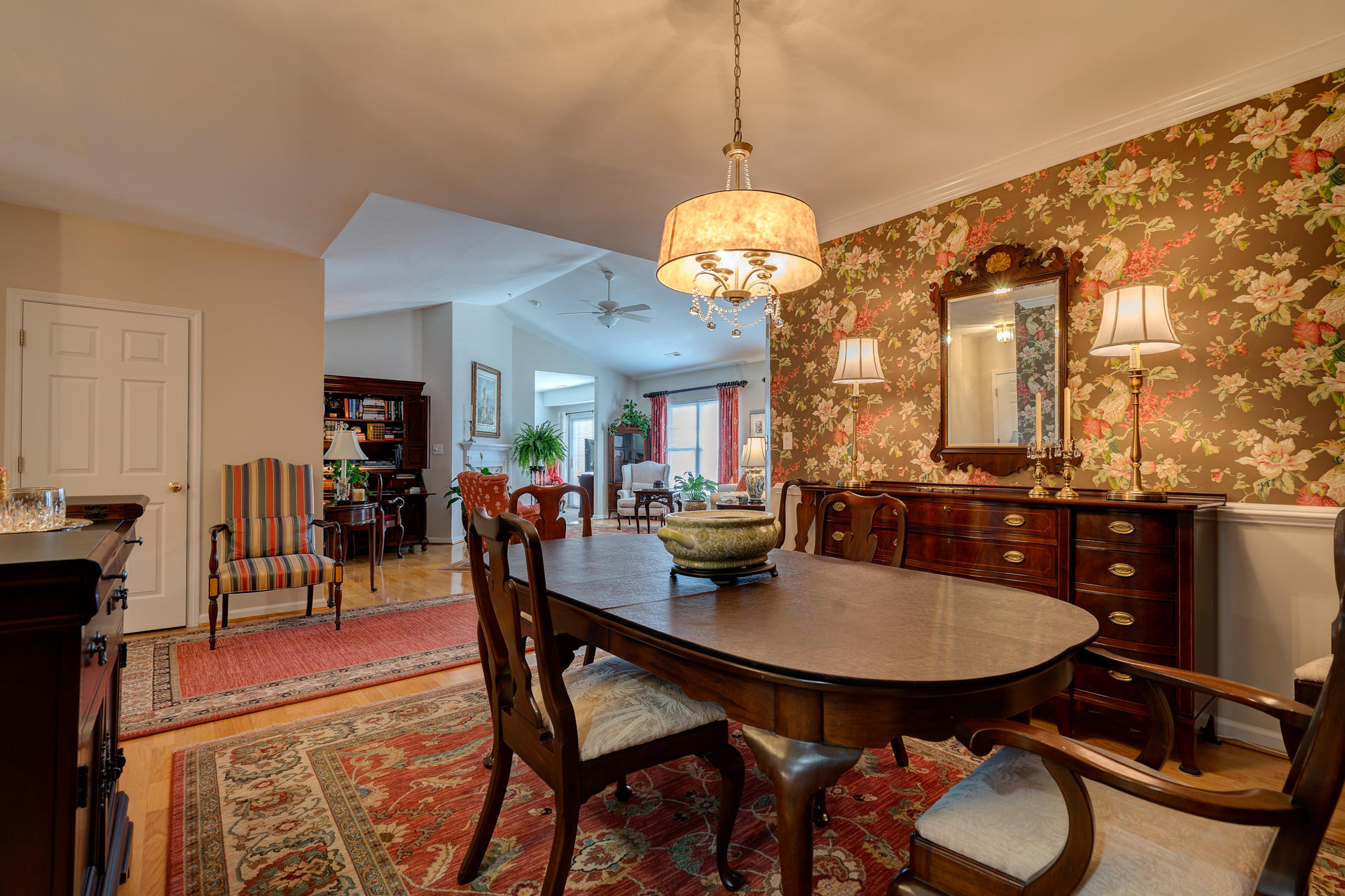 4438 Pheasant Ridge Road, Unit 405 Roanoke, VA 24014 - Photo 4 of 27 DSC04860_1_2_3_4