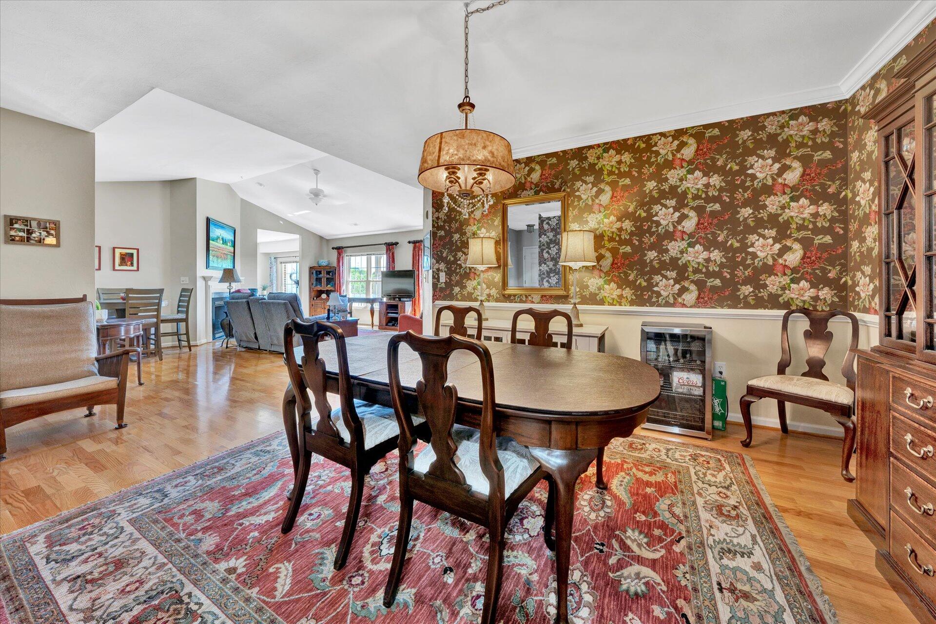 4438 Pheasant Ridge Road, Unit 405 Roanoke, VA 24014 - Photo 5 of 27 10-DSC00013
