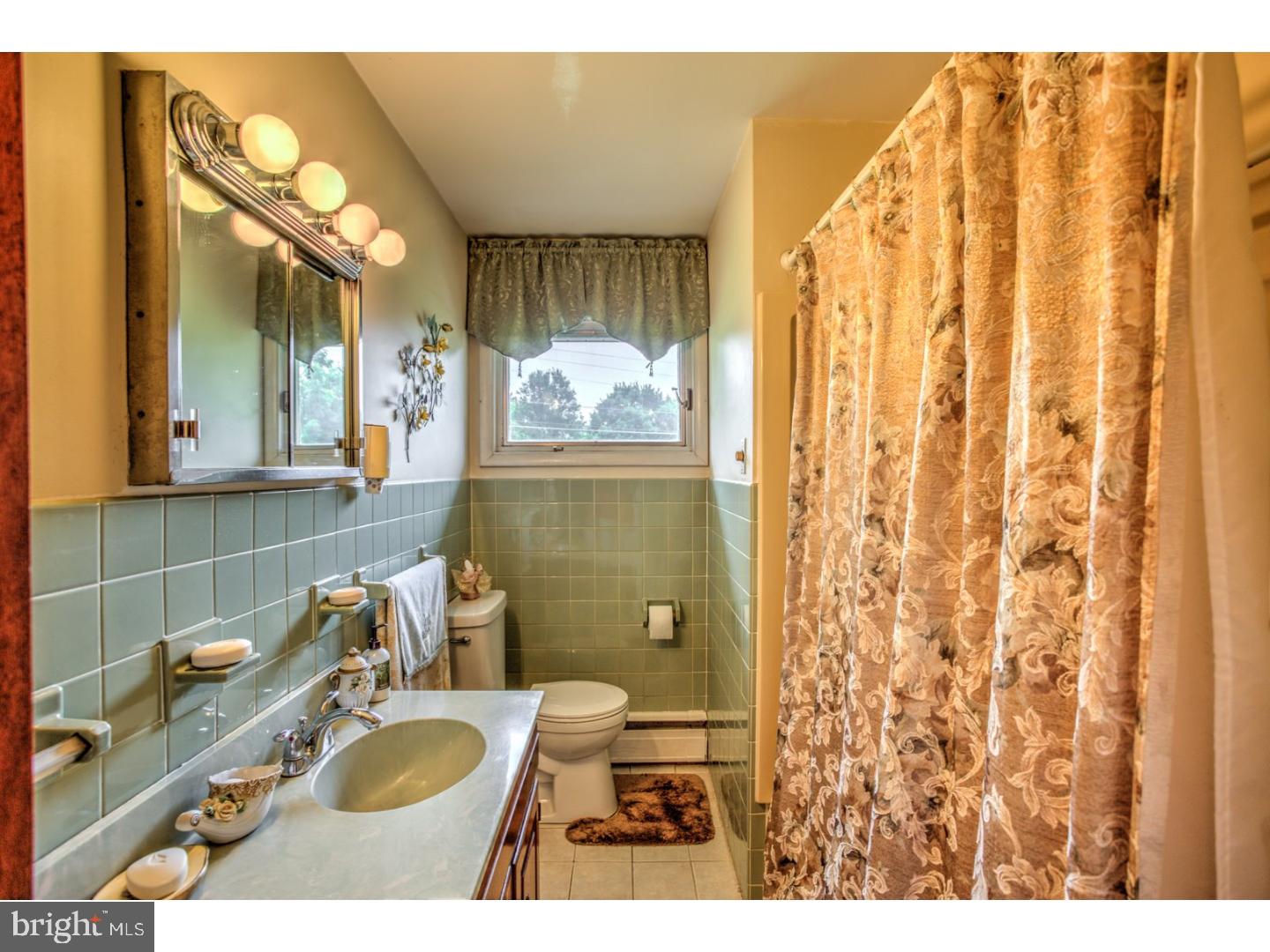 560 Lincoln Road Reading, PA 19606 - Photo 15 of 24 Gallery Image 15