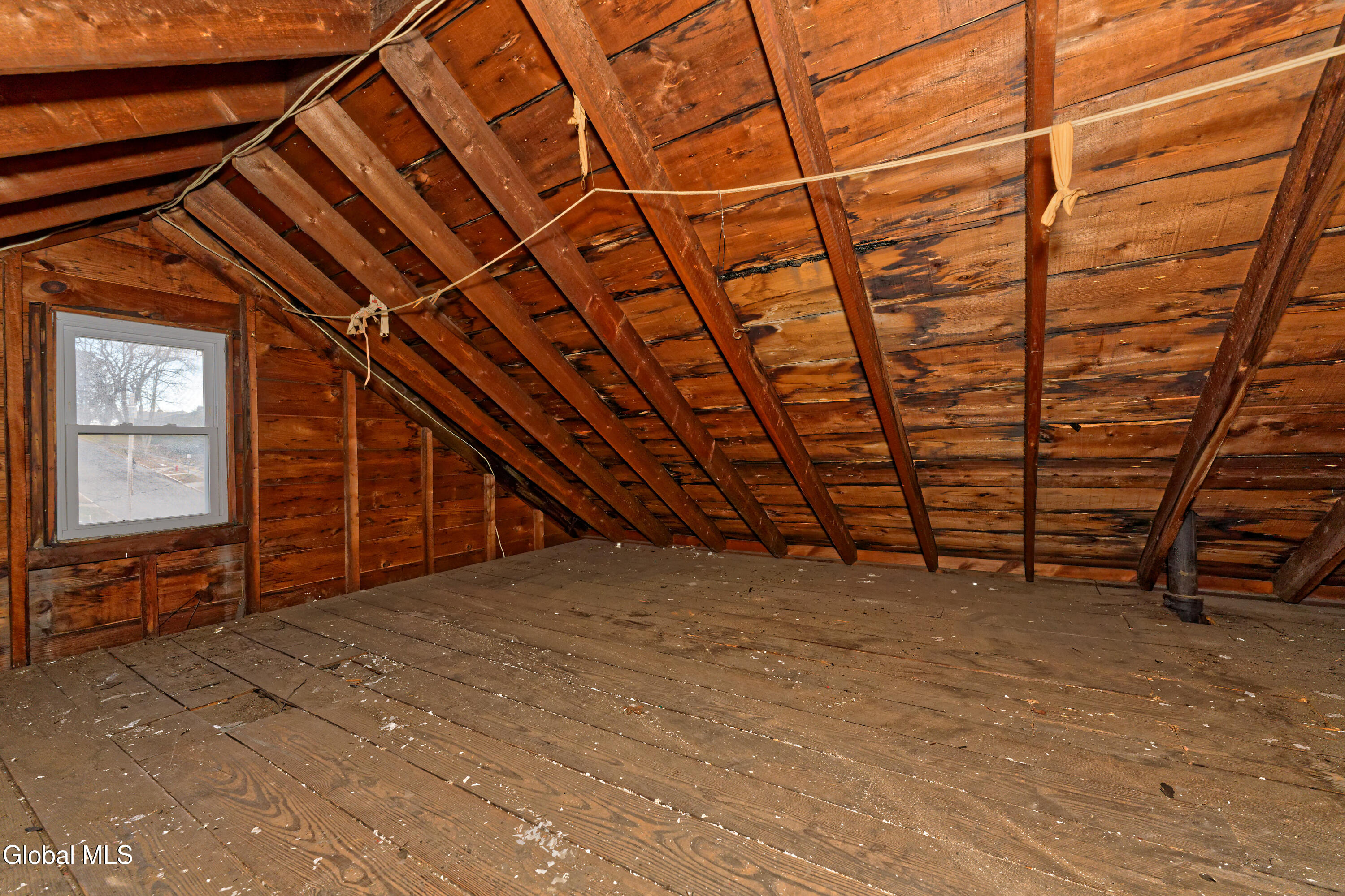 91 Snowden Avenue Schenectady, NY 12304 - Photo 32 of 37 attic