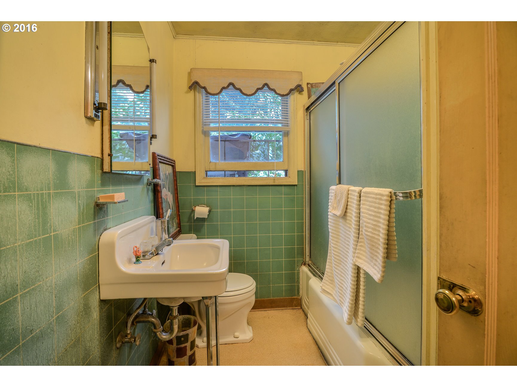 1610 Southwest Taylors Ferry Road Portland, OR 97219 - Photo 20 of 25 Gallery Image 20