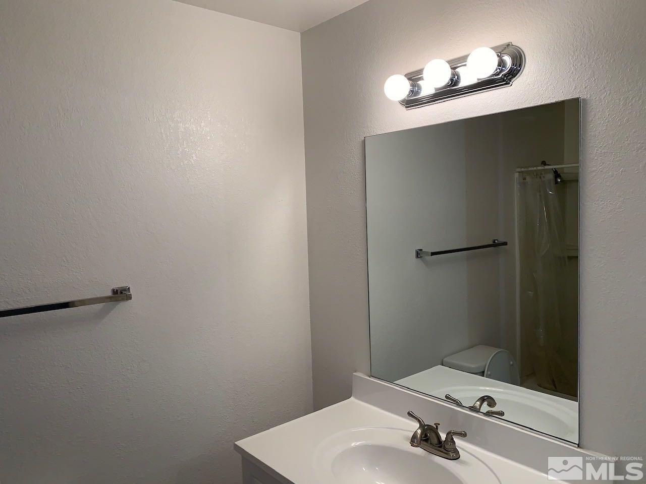 1034 East Huffaker Lane Reno, NV 89511 - Photo 6 of 10 Photo 6