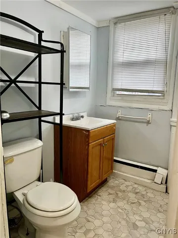 $1,400 | 97 East Seneca Street, Oswego, NY 13126