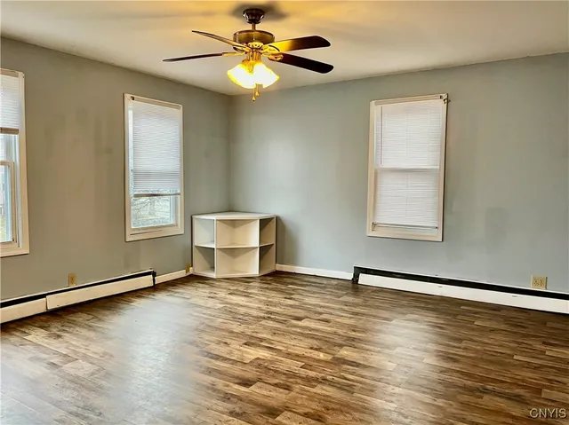 $1,400 | 97 East Seneca Street, Oswego, NY 13126