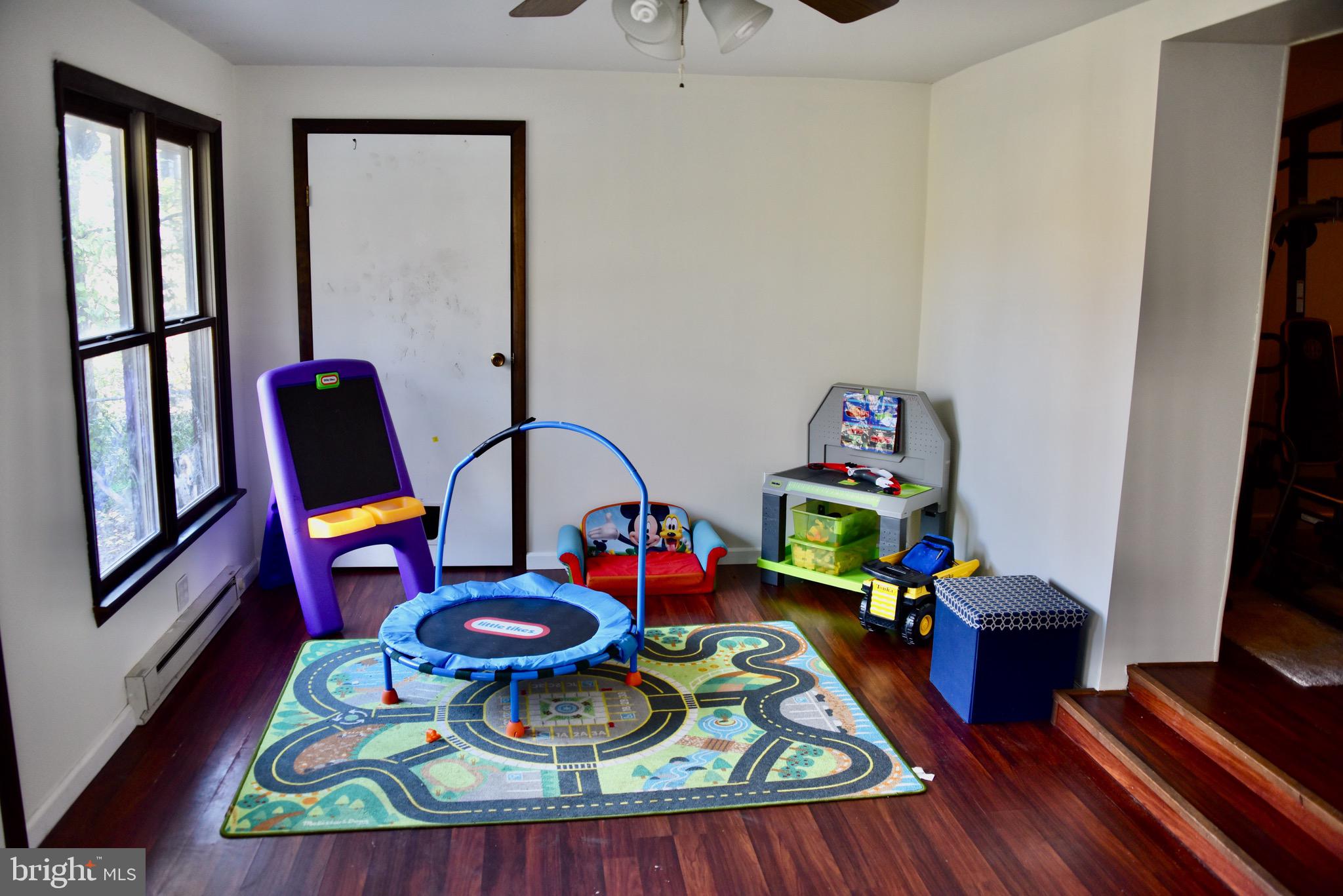 1026 Crestview Avenue Reading, PA 19607 - Photo 20 of 25 Gallery Image 20